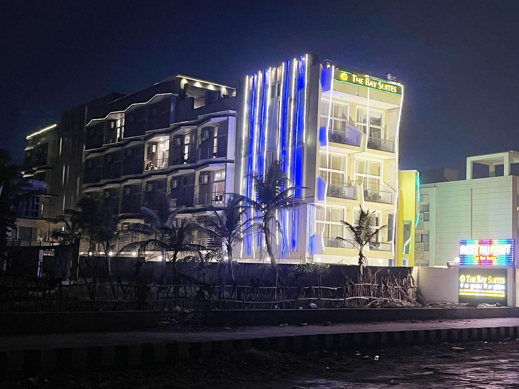 Hotel Tbs In Пури Екстериор снимка