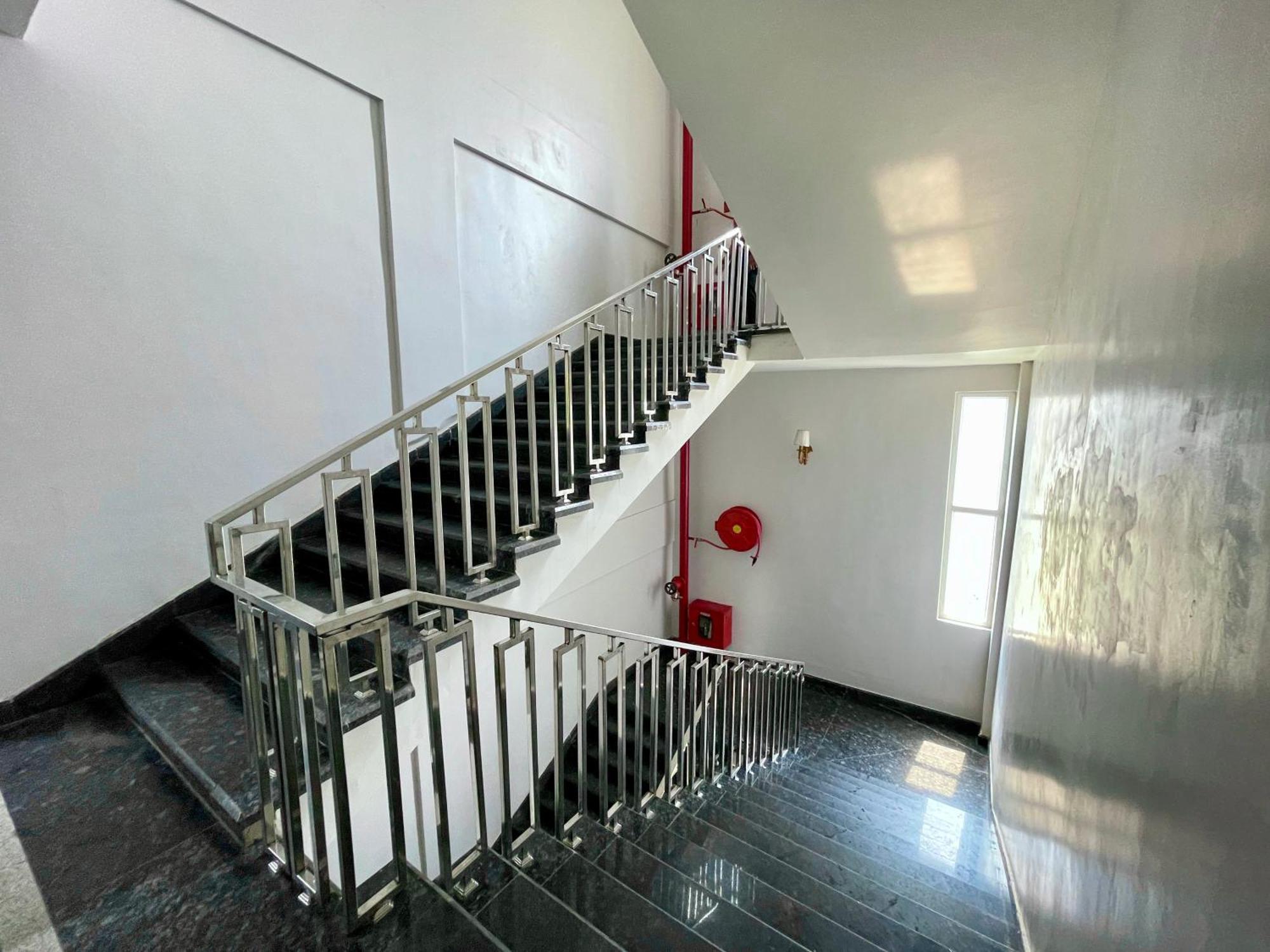 Hotel Tbs In Пури Екстериор снимка
